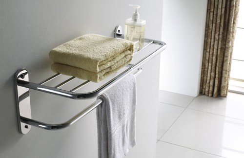 Полотенцедержатель для ванной комнаты: украшение или необходимость: видео, 46 фото